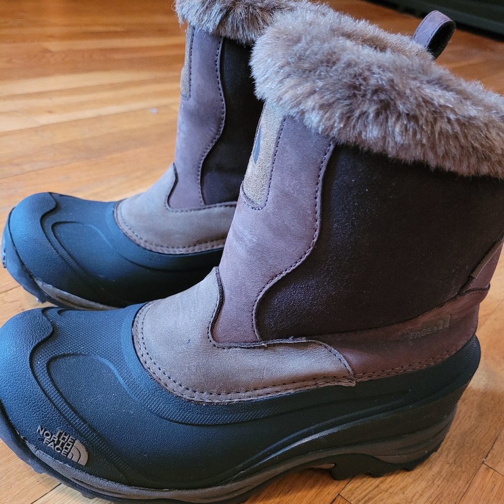North Face Boots - Women's size 8.5